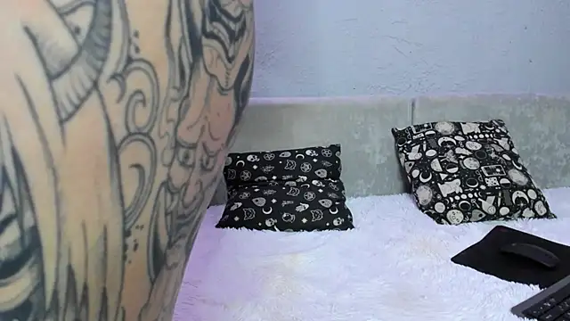 sweeeet poison online show from 12.02.24