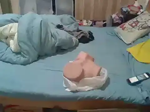 Snapshot of Beijing2000 chatting on 12.22.24 Beijing2000 online show from 12.22.24