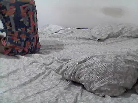 Snapshot of mariy_ chatting on 03.10.25 mariy  online show from 03.10.25