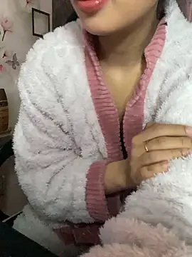 Snapshot of -KathySweet- chatting on 01.12.25 -KathySweet- online show from 01.12.25