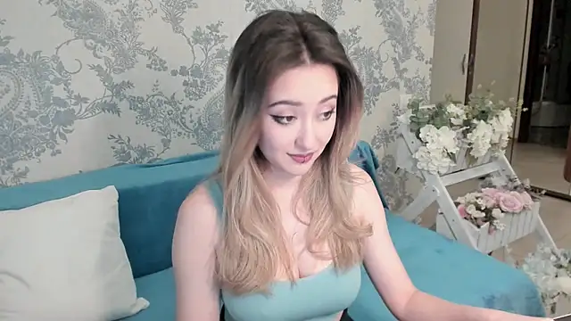 Snapshot of AlexaJang chatting on 01.17.25 AlexaJang online show from 01.17.25