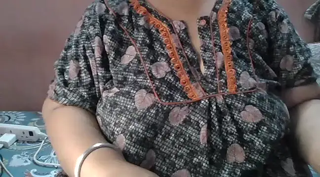 Ravina patil1 online show from 01.12.25