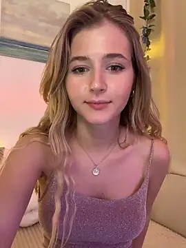 LunaRase online show from 12.19.24