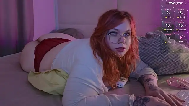 Tara Renn online show from 09.08.25