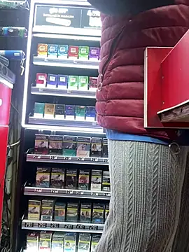 Snapshot of MikyVesela chatting on 01.26.25 MikyVesela online show from 01.26.25