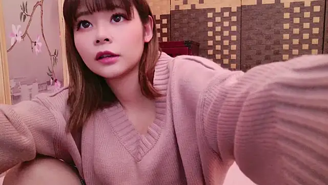 Snapshot of Megu_Melon chatting on 01.02.25 Megu Melon online show from 01.02.25