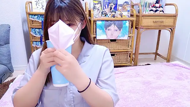 Snapshot of Megu_Melon chatting on 09.18.25 Megu Melon online show from 09.18.25