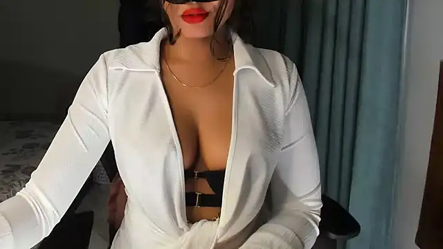 Snapshot of Bad_Girl_Kayra69 chatting on 01.09.25 Bad Girl Kayra69 online show from 01.09.25