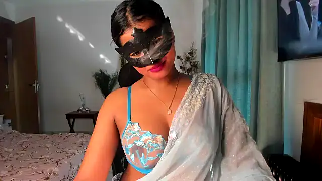Snapshot of Bad_Girl_Kayra69 chatting on 02.15.25 Bad Girl Kayra69 online show from 02.15.25