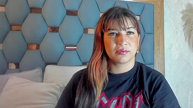 yayi derek online show from 10.21.25