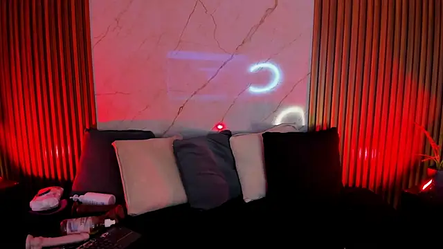 Emiilycollins online show from 01.23.25