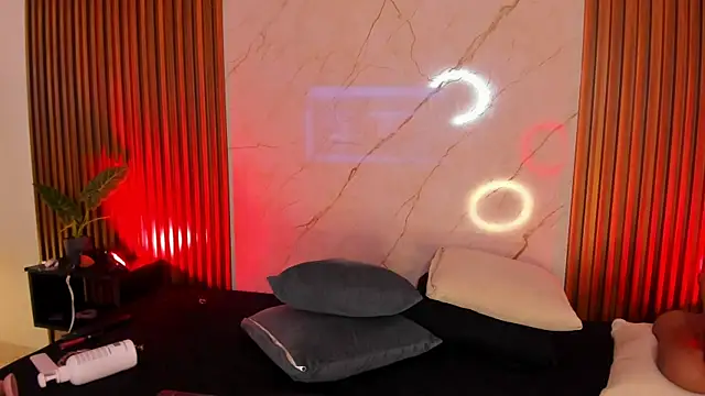 Emiilycollins online show from 01.26.25