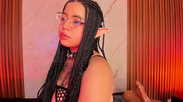 Emiilycollins online show from 03.13.25