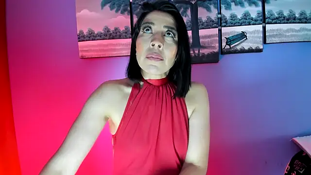 Snapshot of AdelleLennox_cg chatting on 02.06.25 AdelleLennox cg online show from 02.06.25