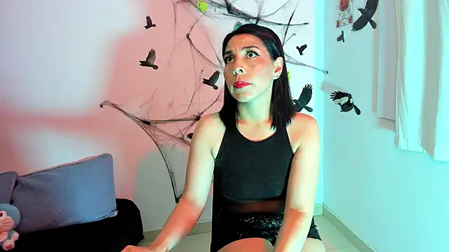 Snapshot of AdelleLennox_cg chatting on 11.03.25 AdelleLennox cg online show from 11.03.25