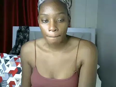 Snapshot of Queen_of_the_ring1 chatting on 12.02.24 Queen of the ring1 online show from 12.02.24