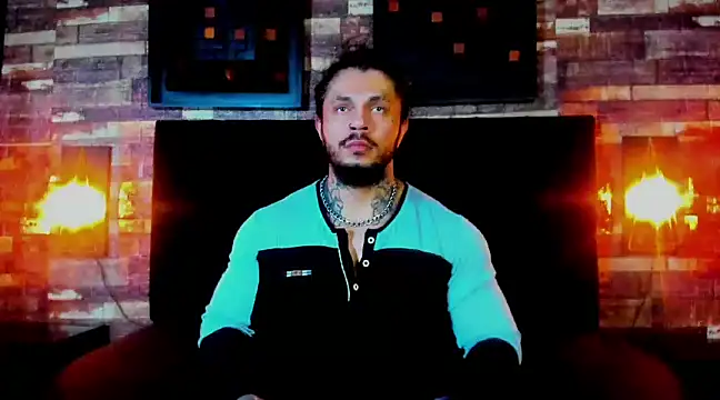 Van Velckan online show from 02.05.25