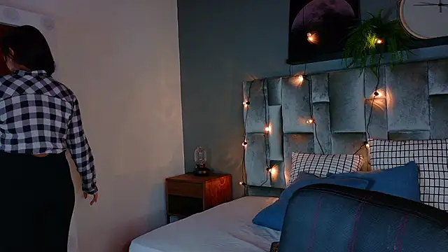 alaia-rogers online show from 10.07.25