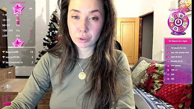Snapshot of PlayfulGoddess chatting on 02.14.25 PlayfulGoddess online show from 02.14.25