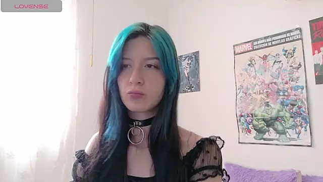 Snapshot of sunshine_girl9 chatting on 09.12.25 sunshine girl9 online show from 09.12.25