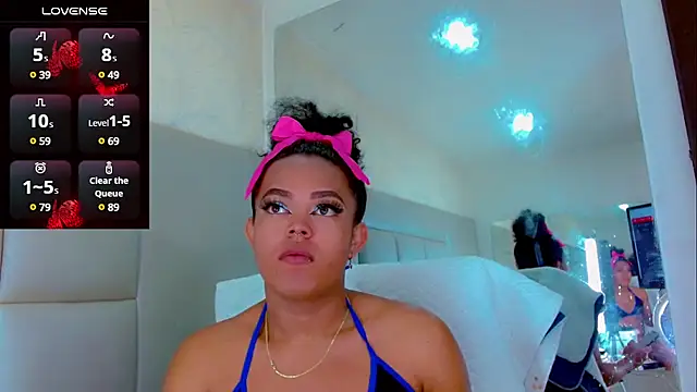 KayleighDreams  online show from 03.11.25