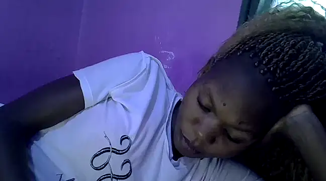 Snapshot of Cute_tamara chatting on 12.13.24 Cute tamara online show from 12.13.24