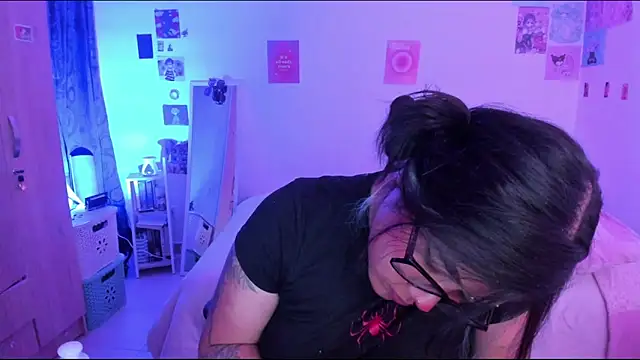 StephaniFox online show from 01.24.25