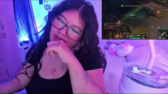 StephaniFox online show from 01.28.25