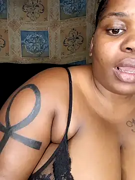 Snapshot of ScorpioNovember10 chatting on 12.06.24 ScorpioNovember10 online show from 12.06.24