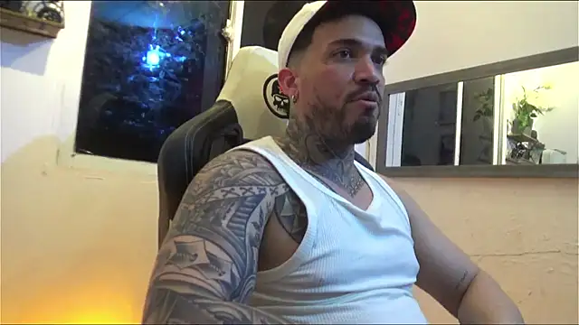 Angel sex latin online show from 01.18.25