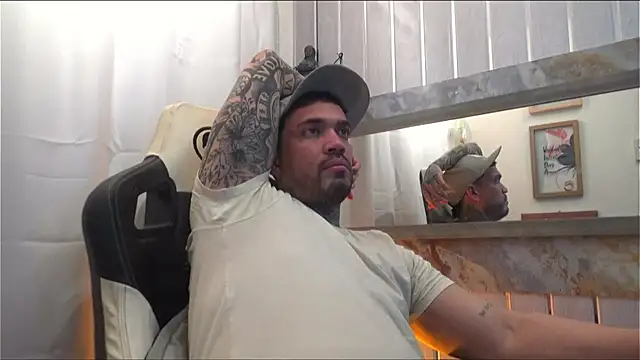 Angel sex latin online show from 10.16.25