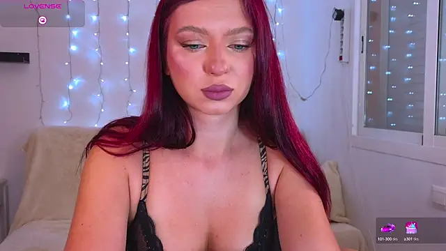 Snapshot of Karinchik_ chatting on 02.18.25 Karinchik online show from 02.18.25