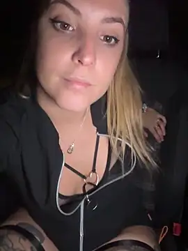 Snapshot of LiliMorganxxx chatting on 10.09.25 LiliMorganxxx online show from 10.09.25