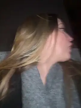 Snapshot of LiliMorganxxx chatting on 11.12.25 LiliMorganxxx online show from 11.12.25