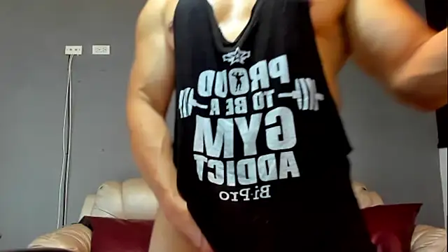 Snapshot of derekk_frostt chatting on 03.16.25 derekk frostt online show from 03.16.25