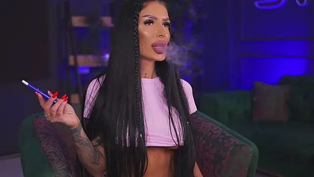 RaquelleVon online show from 01.10.25