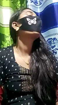 Snapshot of Aruyeshi- chatting on 01.31.25 Aruyeshi- online show from 01.31.25