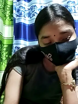 Snapshot of Aruyeshi- chatting on 03.21.25 Aruyeshi- online show from 03.21.25