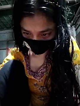 Snapshot of Aruyeshi- chatting on 09.11.25 Aruyeshi- online show from 09.11.25