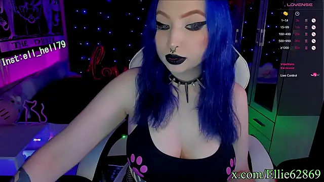 Kitty goth online show from 02.28.25