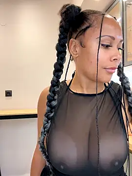 HaileyDiana online show from 11.26.25