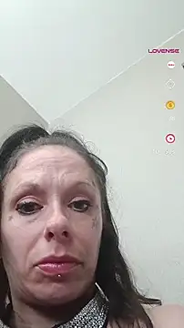 Snapshot of vvictoria_xxx chatting on 02.02.25 vvictoria xxx online show from 02.02.25