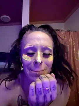 Snapshot of vvictoria_xxx chatting on 02.22.25 vvictoria xxx online show from 02.22.25