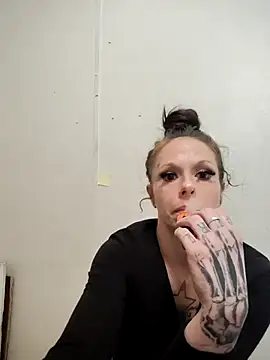 Snapshot of vvictoria_xxx chatting on 02.24.25 vvictoria xxx online show from 02.24.25