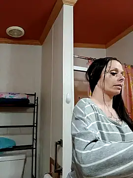 Snapshot of vvictoria_xxx chatting on 02.28.25 vvictoria xxx online show from 02.28.25