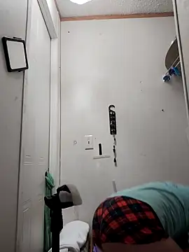 Snapshot of vvictoria_xxx chatting on 10.13.25 vvictoria xxx online show from 10.13.25