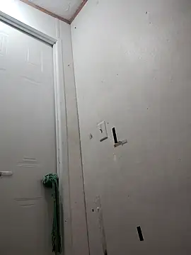 Snapshot of vvictoria_xxx chatting on 11.05.25 vvictoria xxx online show from 11.05.25