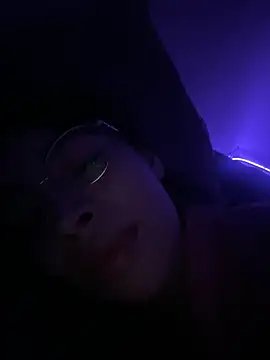 BabyAsiann online show from 11.19.25