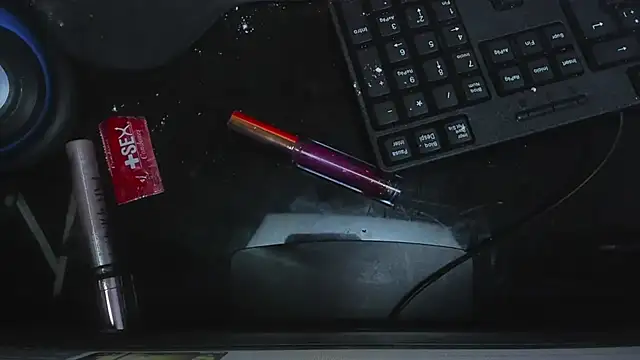 Snapshot of MaddyHudson chatting on 12.07.24 MaddyHudson online show from 12.07.24