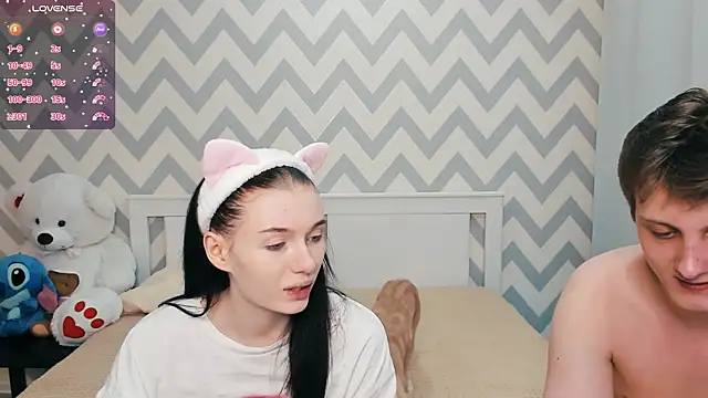 Snapshot of shaameless chatting on 12.08.24 shaameless online show from 12.08.24